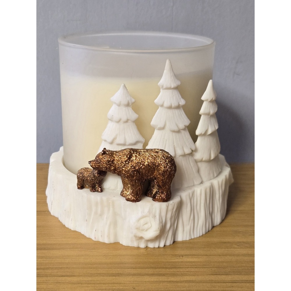 Bath & Body Works Bears Forest 3 Wick Candle Holder With 3 Wick (NEW) Candle.